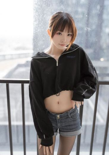 欧美美女抖音_高清在线手机播放
