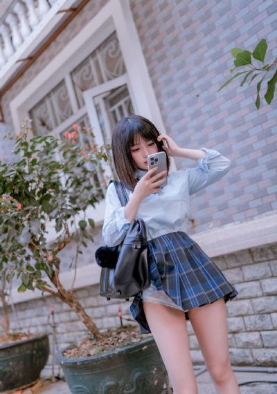 三级视频免费看网站_720免费全集观看