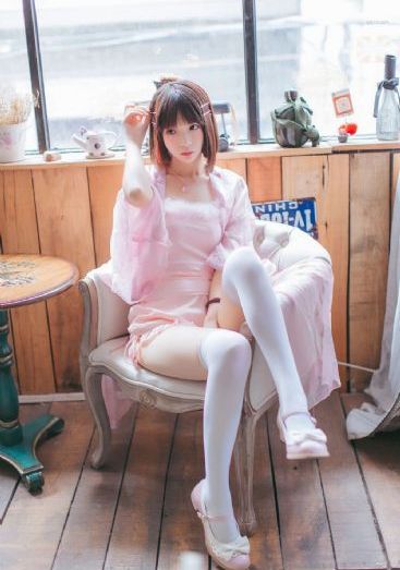 欧美钢琴家_4K在线手机播放