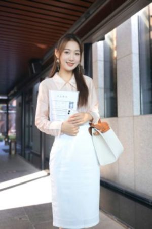 欧美巨乳奶牛_BD韩语在线播放观看