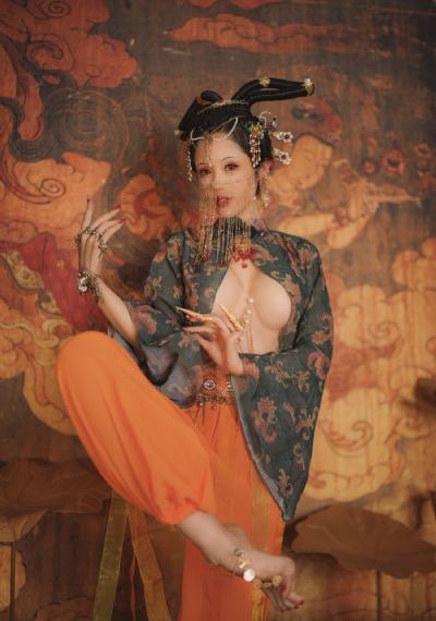 日韩美女大尺度无水印人体_720在线播放观看