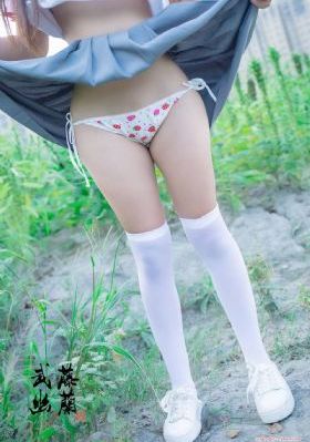 第一次挺进苏雨瑶的身体_BD英语免费全集观看