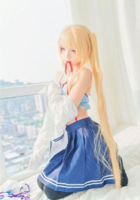 欧美模特化妆图片欣赏_DVD视频大全